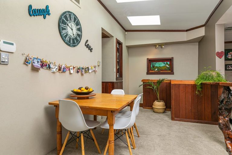 Photo of property in 1/757 West Coast Road, Oratia, Auckland, 0604