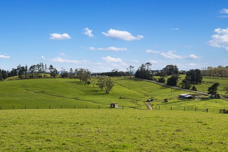 Photo of property in 1065 Pipiwai Road, Ruatangata West, Whangarei, 0176