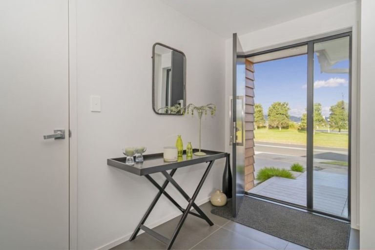 Photo of property in 3 Debenham Drive, Whitianga, 3510