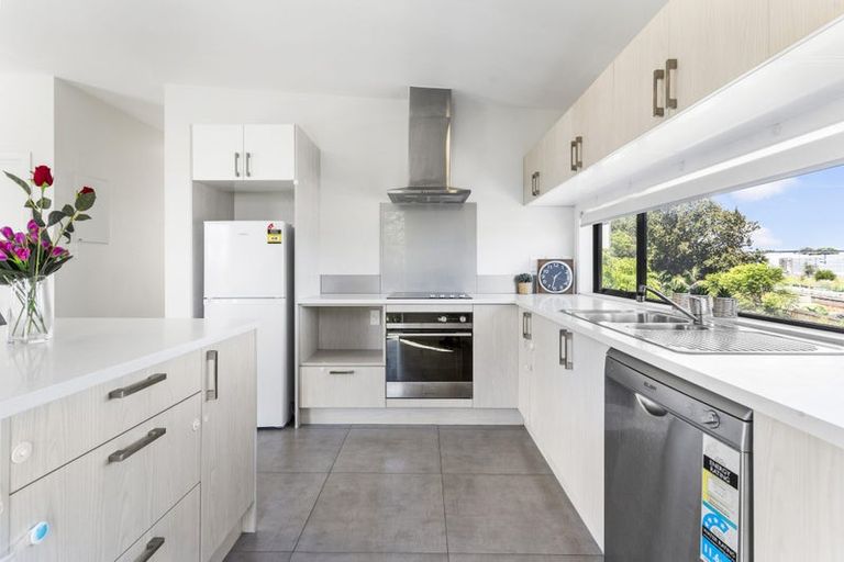 Photo of property in 4/3 Woolfield Road, Papatoetoe, Auckland, 2025