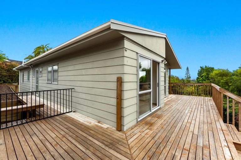 Photo of property in 54a Pemberton Avenue, Bayview, Auckland, 0629