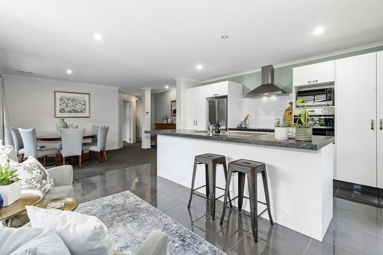 Photo of property in 4 Blanche Road, Papamoa Beach, Papamoa, 3118