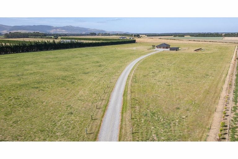 Photo of property in 382 Harmans Gorge Road, View Hill, Oxford, 7495