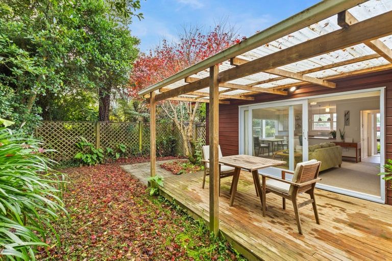Photo of property in 2/84 Glenvar Road, Torbay, Auckland, 0630