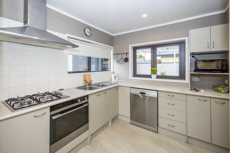 Photo of property in 15 Miro Street, Maeroa, Hamilton, 3200