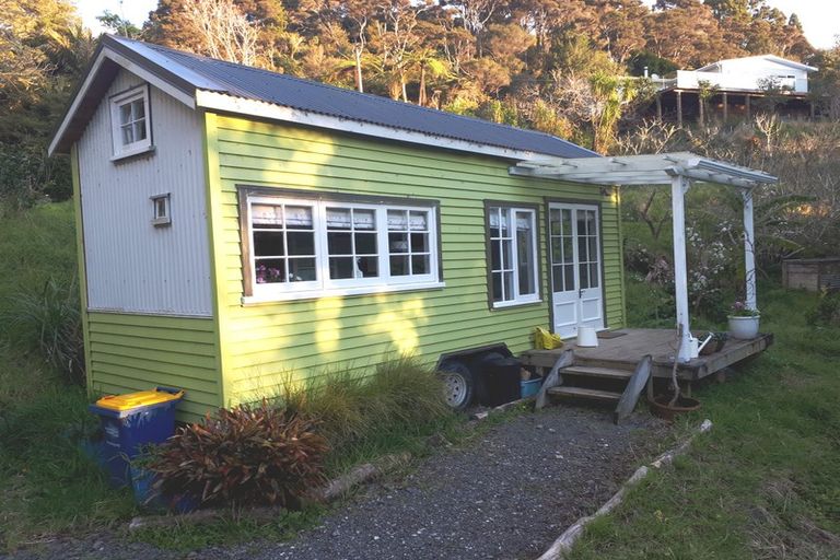 Photo of property in 197 Parker Road, Oratia, Auckland, 0604