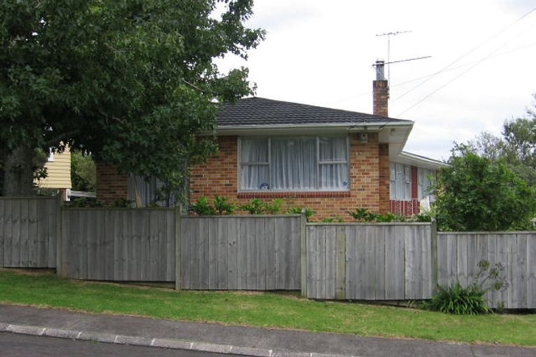 Photo of property in 2 Adrienne Place, Onehunga, Auckland, 1061
