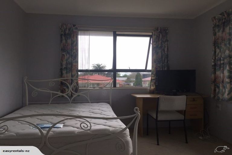 Photo of property in 2 Vista Terrace, Hillcrest, Hamilton, 3216