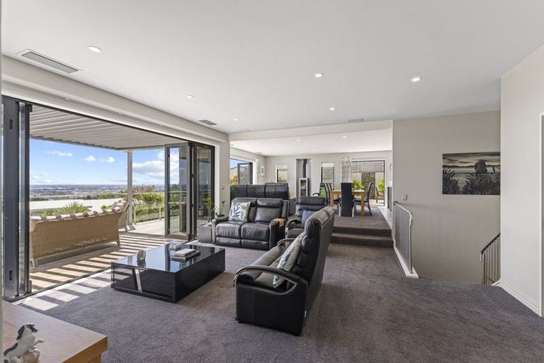 Photo of property in 323 Kennedys Bush Road, Kennedys Bush, Christchurch, 8025