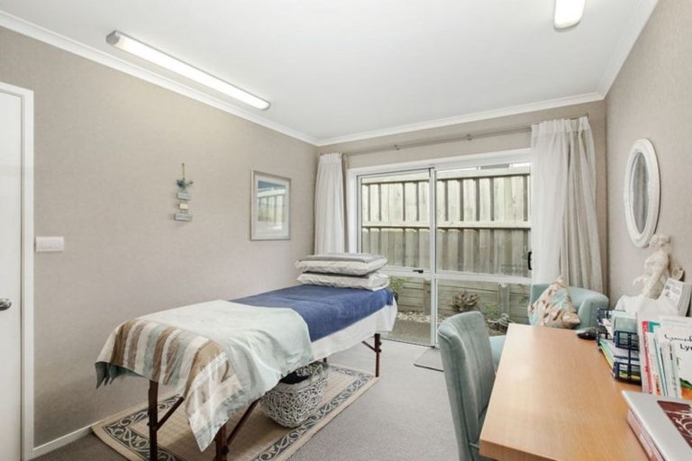 Photo of property in 36 Browns Drive, Waihi Beach, 3611