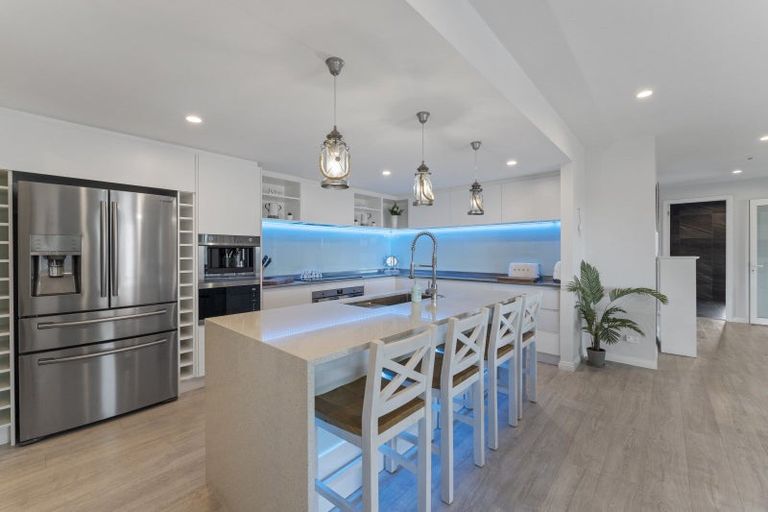 Photo of property in 10 Mariri Place, Waitarere Beach, Levin, 5510