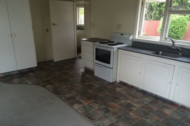 Photo of property in 1/86 Springs Road, Hornby, Christchurch, 8042