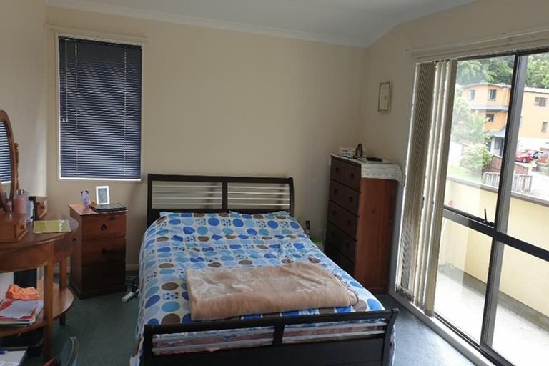 Photo of property in 164a Newlands Road, Newlands, Wellington, 6037