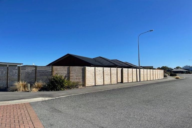 Photo of property in 1 Retallick Way, Amberley, 7410