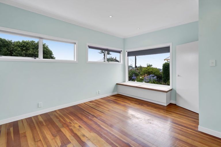 Photo of property in 55 Mill Road, Lower Vogeltown, New Plymouth, 4310