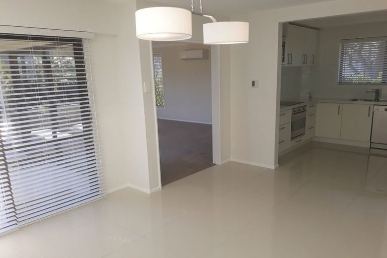 Photo of property in 17 Norfolk Street, St Albans, Christchurch, 8052