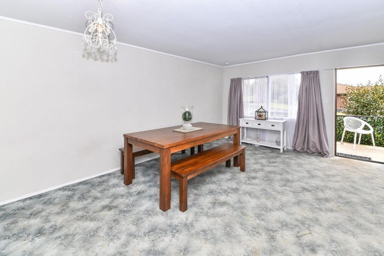 Photo of property in 1/2 West Street, Papakura, 2110
