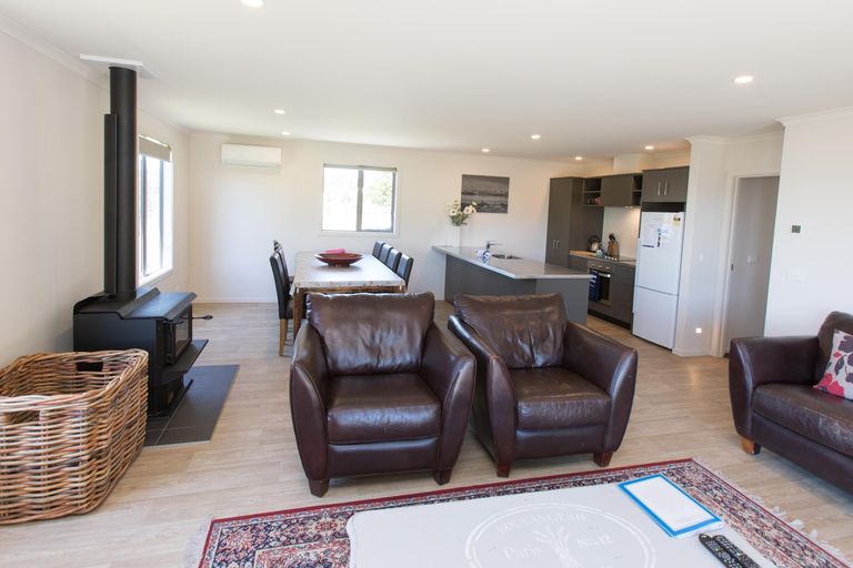 Photo of property in 26a Aorangi Crescent, Lake Tekapo, 7999