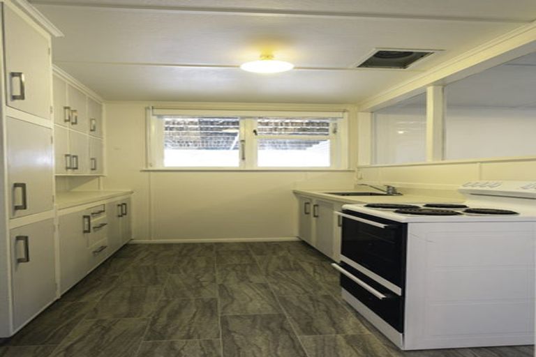 Photo of property in 30-32 Delaney Drive, Stokes Valley, Lower Hutt, 5019