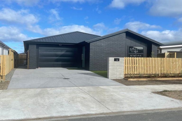 Photo of property in 18 Bale Close, Papamoa, 3118