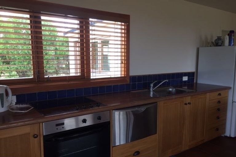 Photo of property in 80 Tironui Drive, Taradale, Napier, 4112