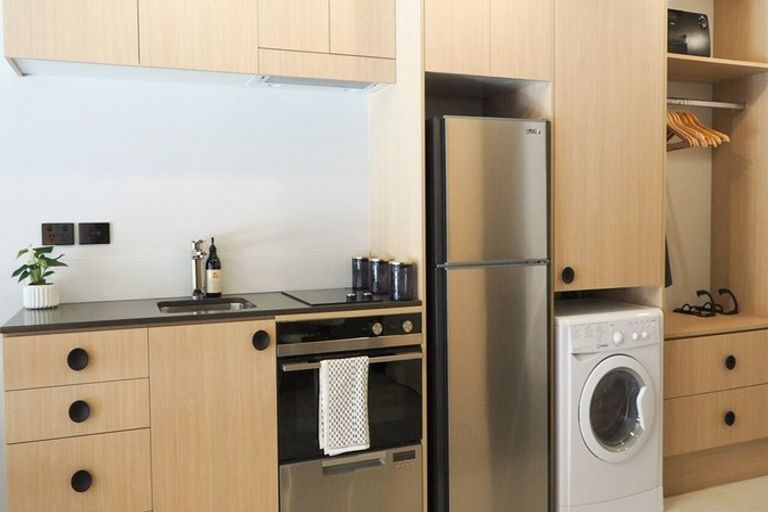 Photo of property in Vedado Apartments, 107/41 Hopper Street, Mount Cook, Wellington, 6011