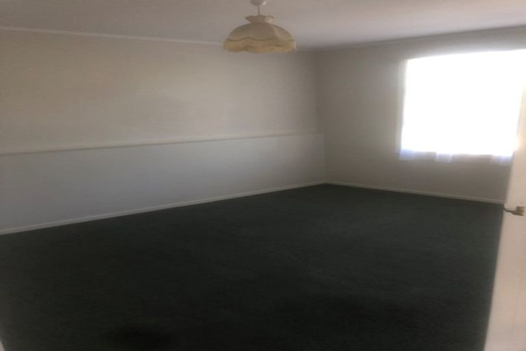 Photo of property in 5/52 Bannerman Road, Morningside, Auckland, 1022