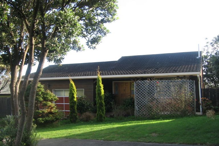Photo of property in 19 Mercury Way, Whitby, Porirua, 5024