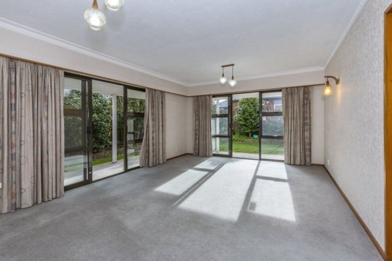 Photo of property in 2/36 Russley Road, Russley, Christchurch, 8042