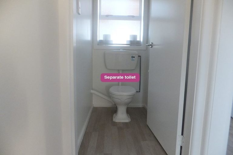 Photo of property in 2/8 Leslie Street, Upper Riccarton, Christchurch, 8041