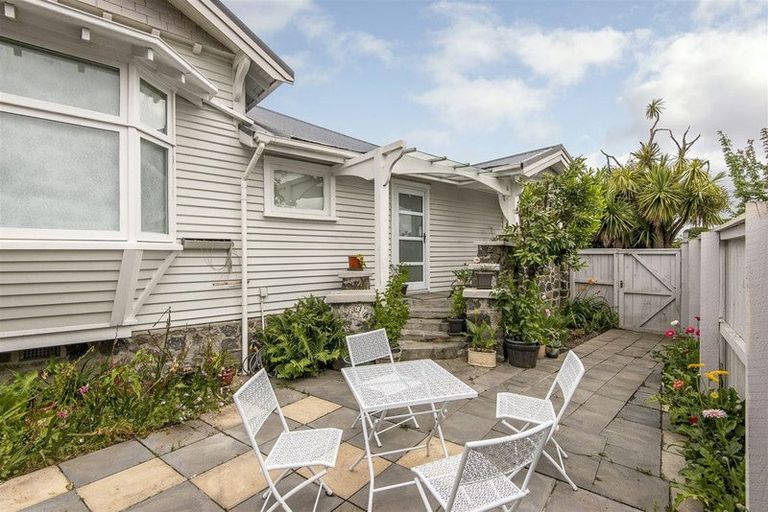 Photo of property in 1/167 Springfield Road, St Albans, Christchurch, 8014