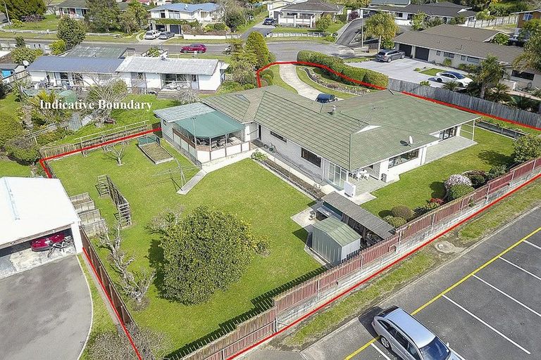 Photo of property in 5 Clifden Terrace, Te Puke, 3119