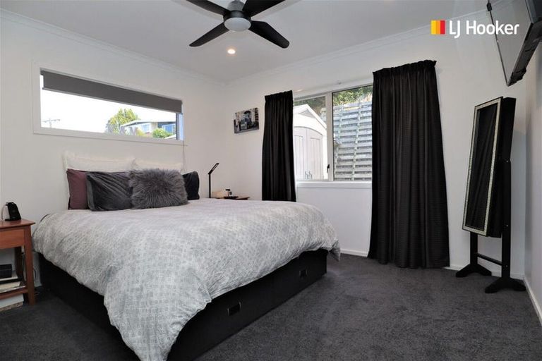 Photo of property in 338 Kaikorai Valley Road, Bradford, Dunedin, 9011