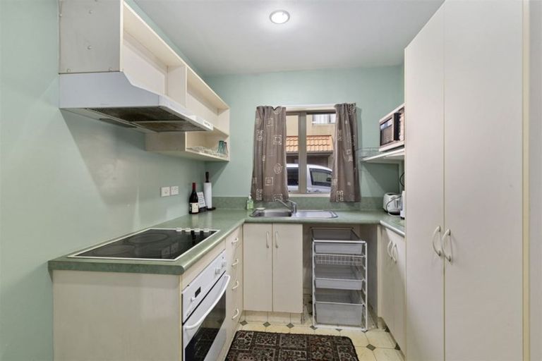 Photo of property in 2/19 George Street, Riccarton, Christchurch, 8041