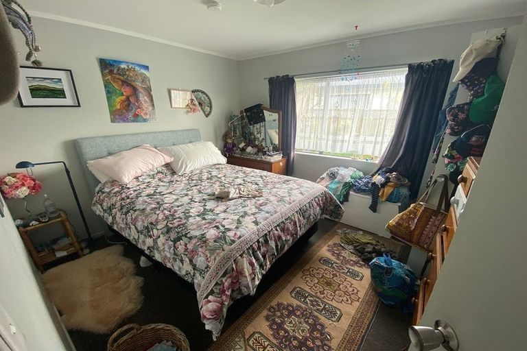 Photo of property in 30a Barneys Farm Road, Clendon Park, Auckland, 2103