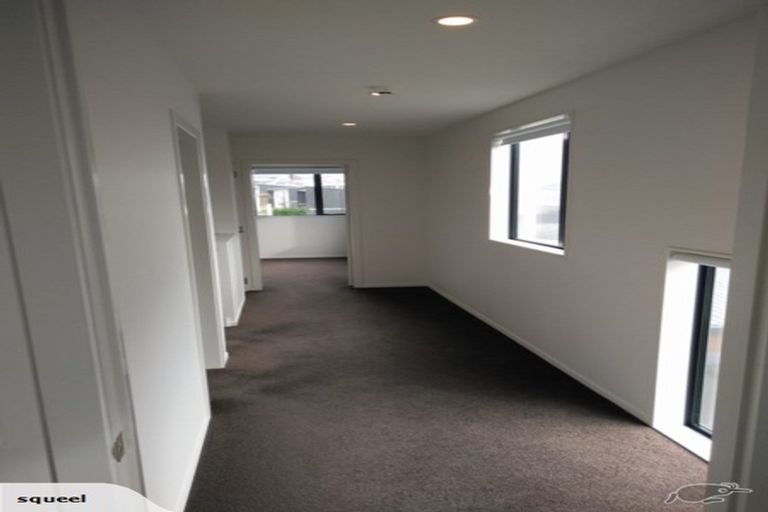 Photo of property in 92 Kentwood Drive, Woodridge, Wellington, 6037