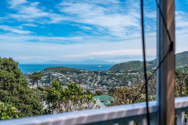 Photo of property in 16 Southgate Road, Southgate, Wellington, 6023