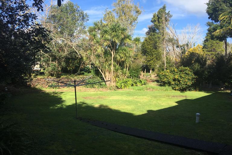 Photo of property in 51 Kemp Road, Kerikeri, 0230