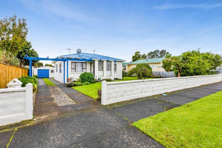 Photo of property in 12 Wicksteed Street, Vogeltown, New Plymouth, 4310