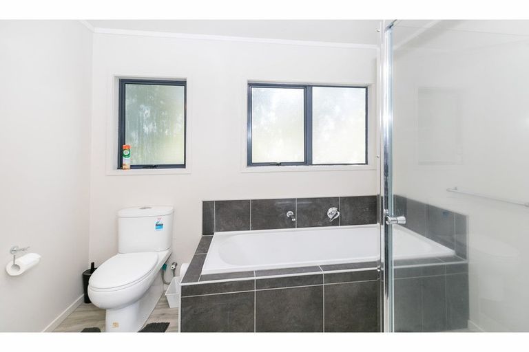 Photo of property in 20 Johnson Street, Dinsdale, Hamilton, 3204