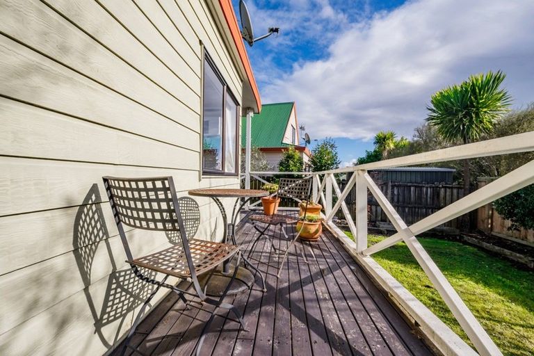 Photo of property in 80b Aviemore Drive, Highland Park, Auckland, 2010