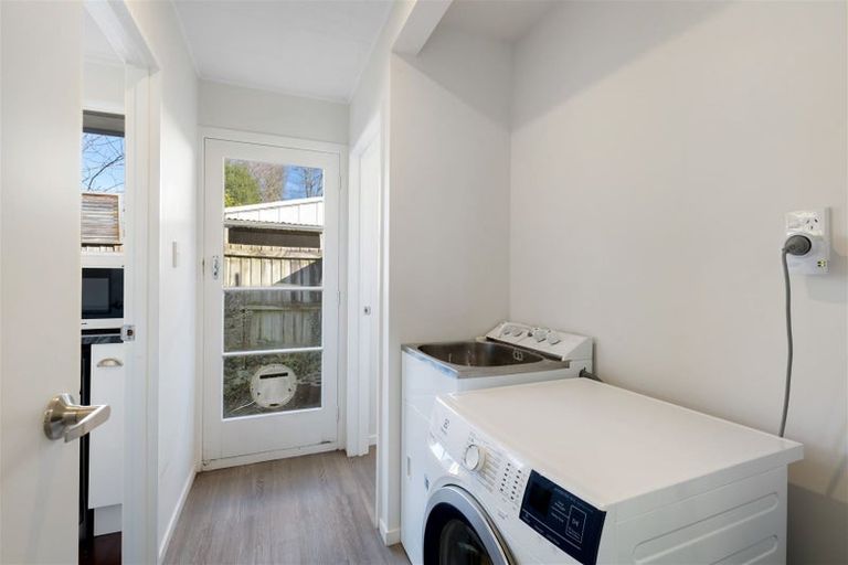 Photo of property in 69b Aorangi Road, Bryndwr, Christchurch, 8053