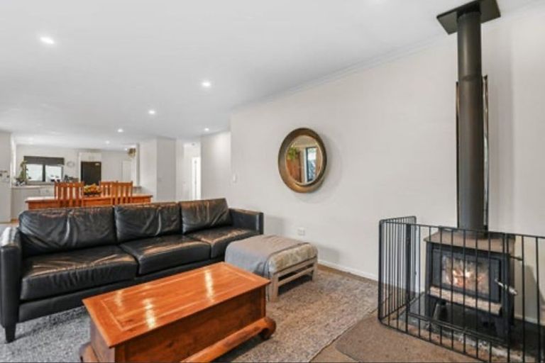 Photo of property in 121 Infinity Drive, Pegasus, 7612