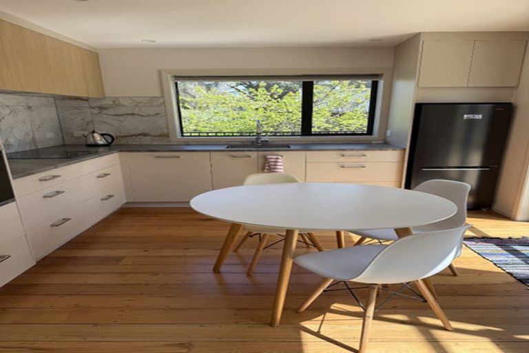 Photo of property in 1 Renown Road, Raumati South, Paraparaumu, 5032