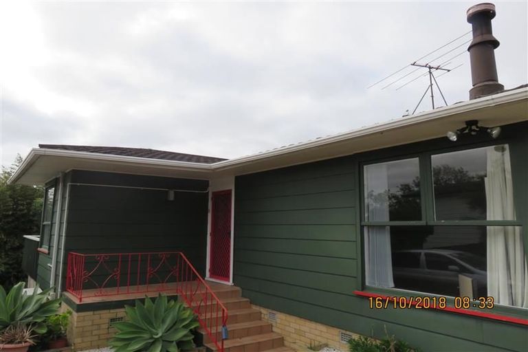 Photo of property in 7 Bellringer Road, Massey, Auckland, 0614