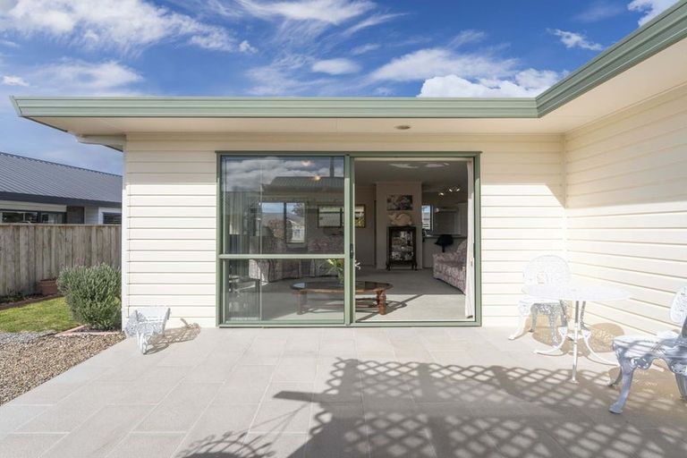 Photo of property in 76 Birch Street, Hilltop, Taupo, 3330