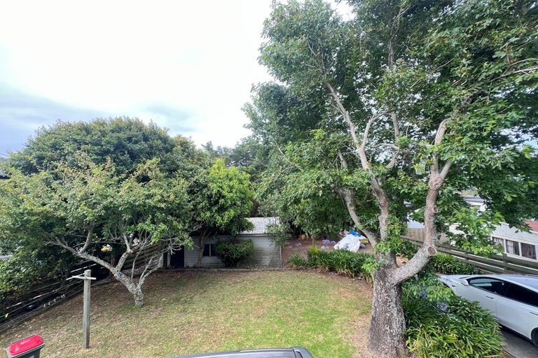 Photo of property in 48 Reeves Road, Pakuranga, Auckland, 2010