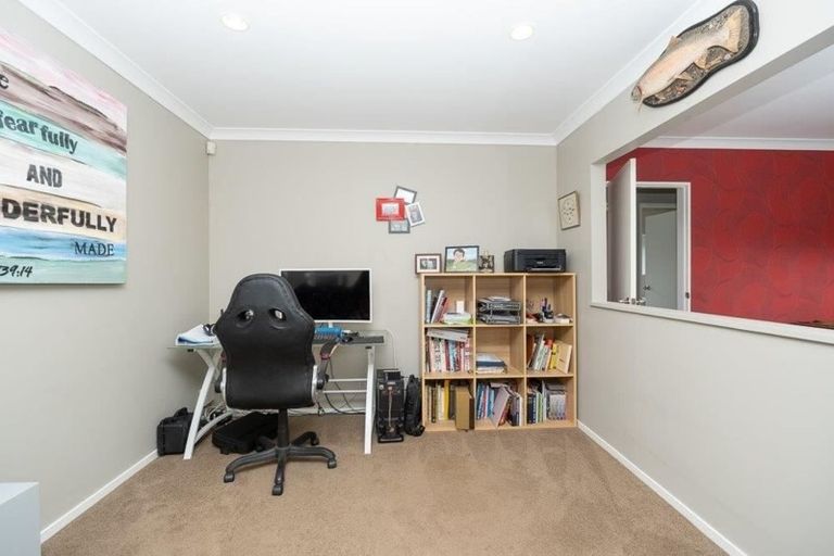 Photo of property in 10 Maidstone Place, Rototuna North, Hamilton, 3210