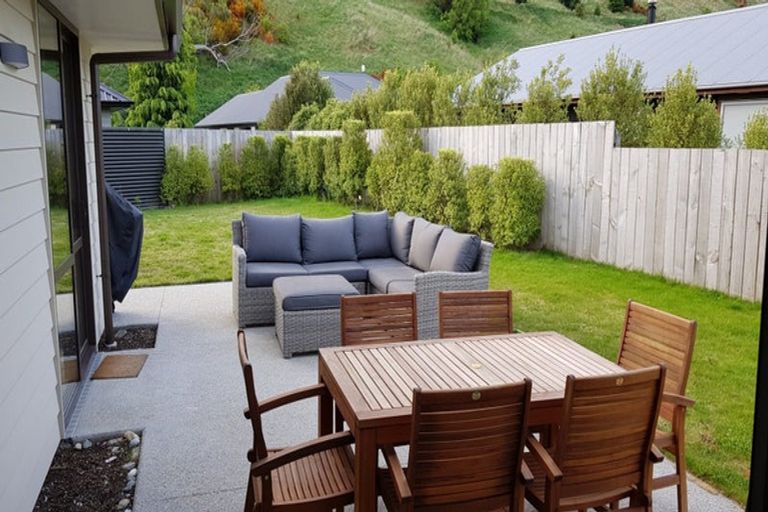 Photo of property in 3 Snowshill Lane, Lower Shotover, Queenstown, 9371