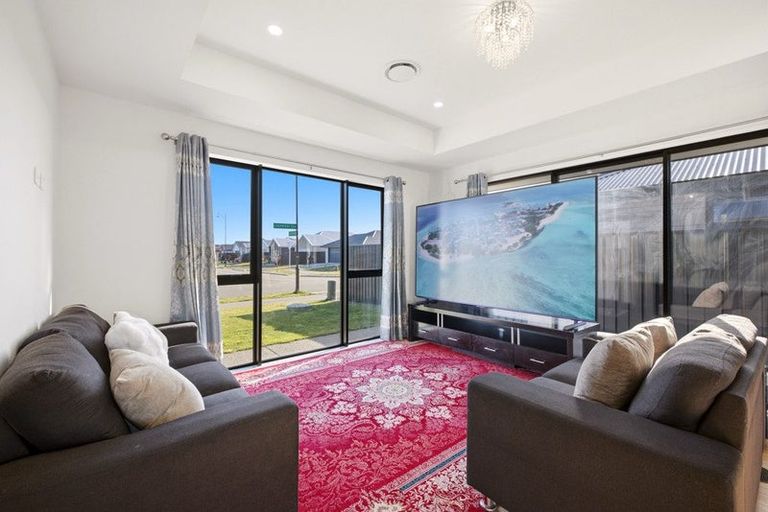 Photo of property in 14 Dempsey Street, Kaiapoi, 7630